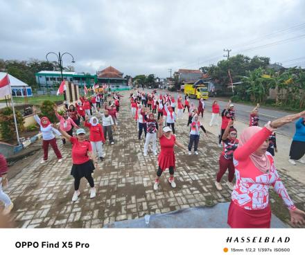 KEGIATAN SENAM BERSAMA DALAM RANGKA HUT RI KE 80